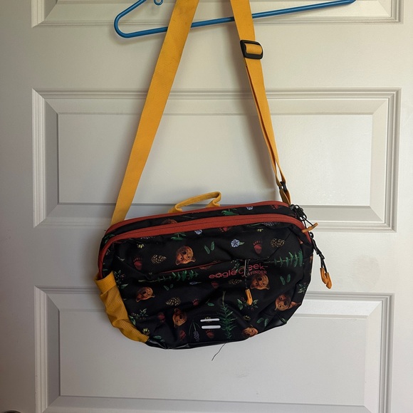 Eagle Creek Black and Yellow Travel Bag - Picture 2 of 10